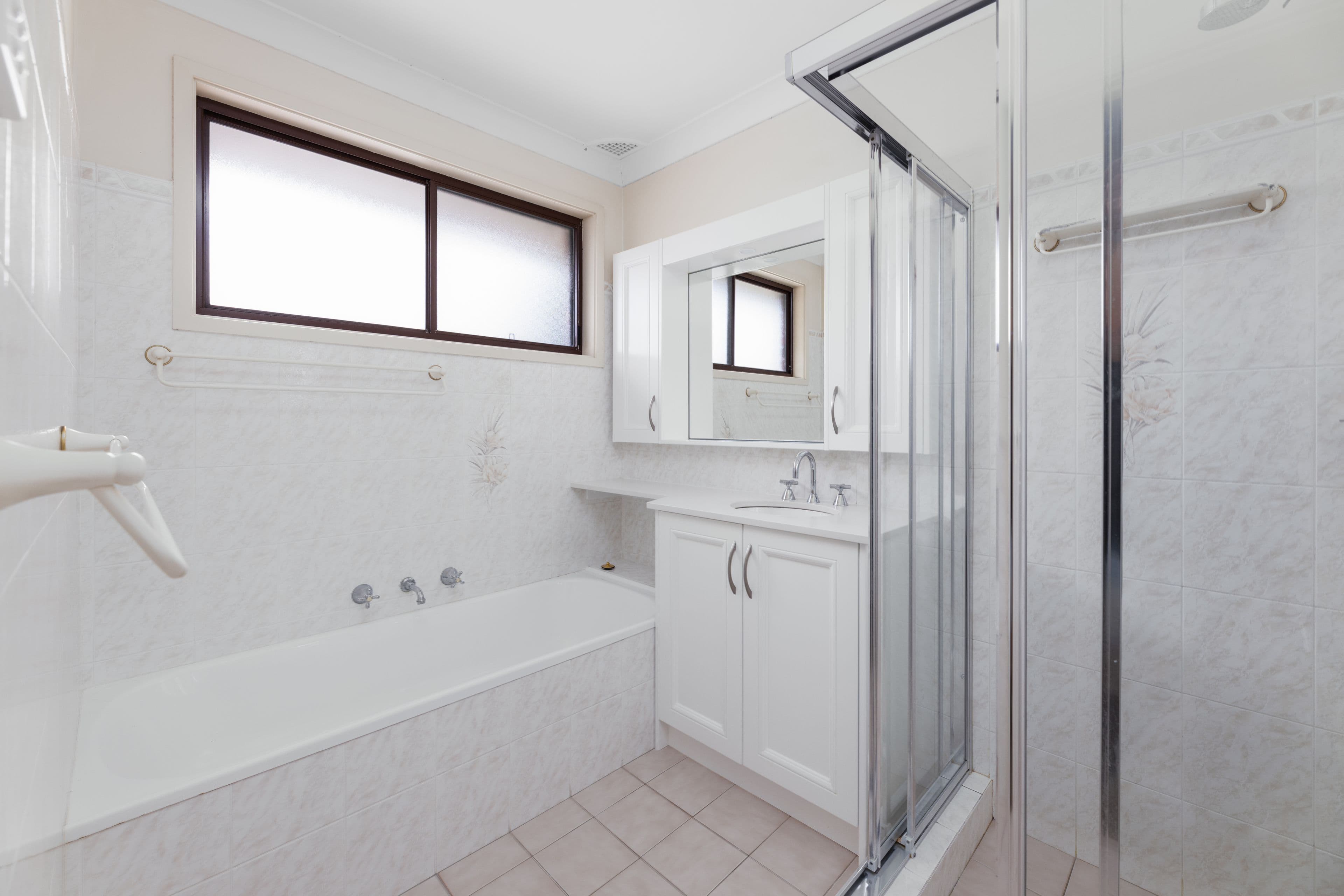 16 Orford Place, Illawong NSW 2234, Illawong - Thumbnail 7