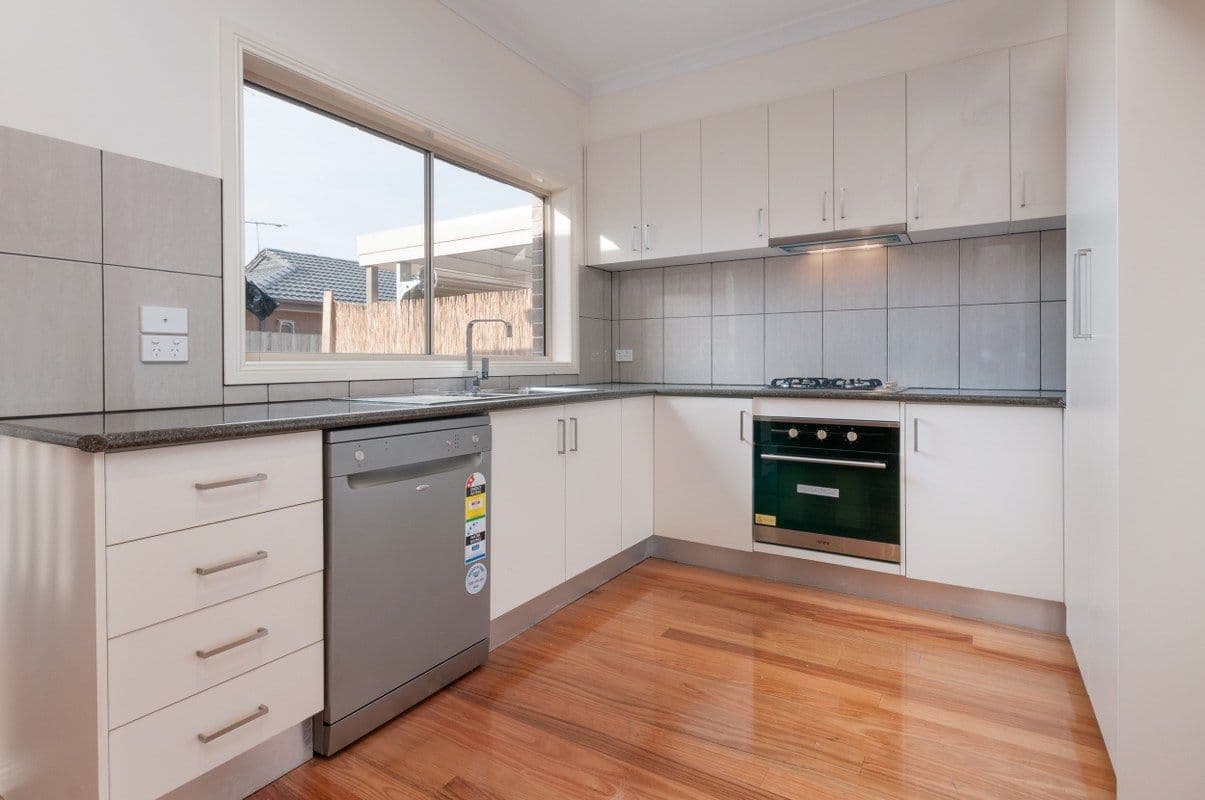10A Whitley Crescent, CRAIGIEBURN VIC 3064, Craigieburn - Thumbnail 2