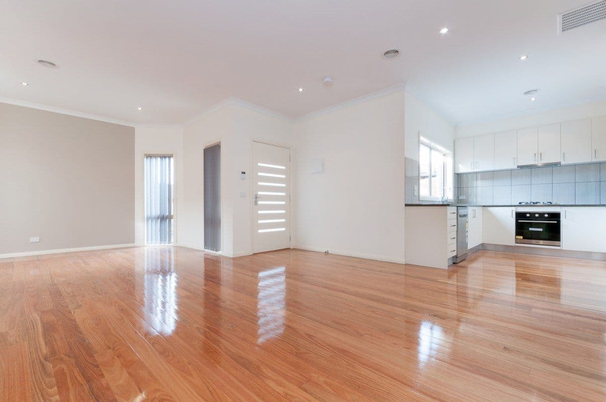 10A Whitley Crescent, CRAIGIEBURN VIC 3064, Craigieburn - Thumbnail 3