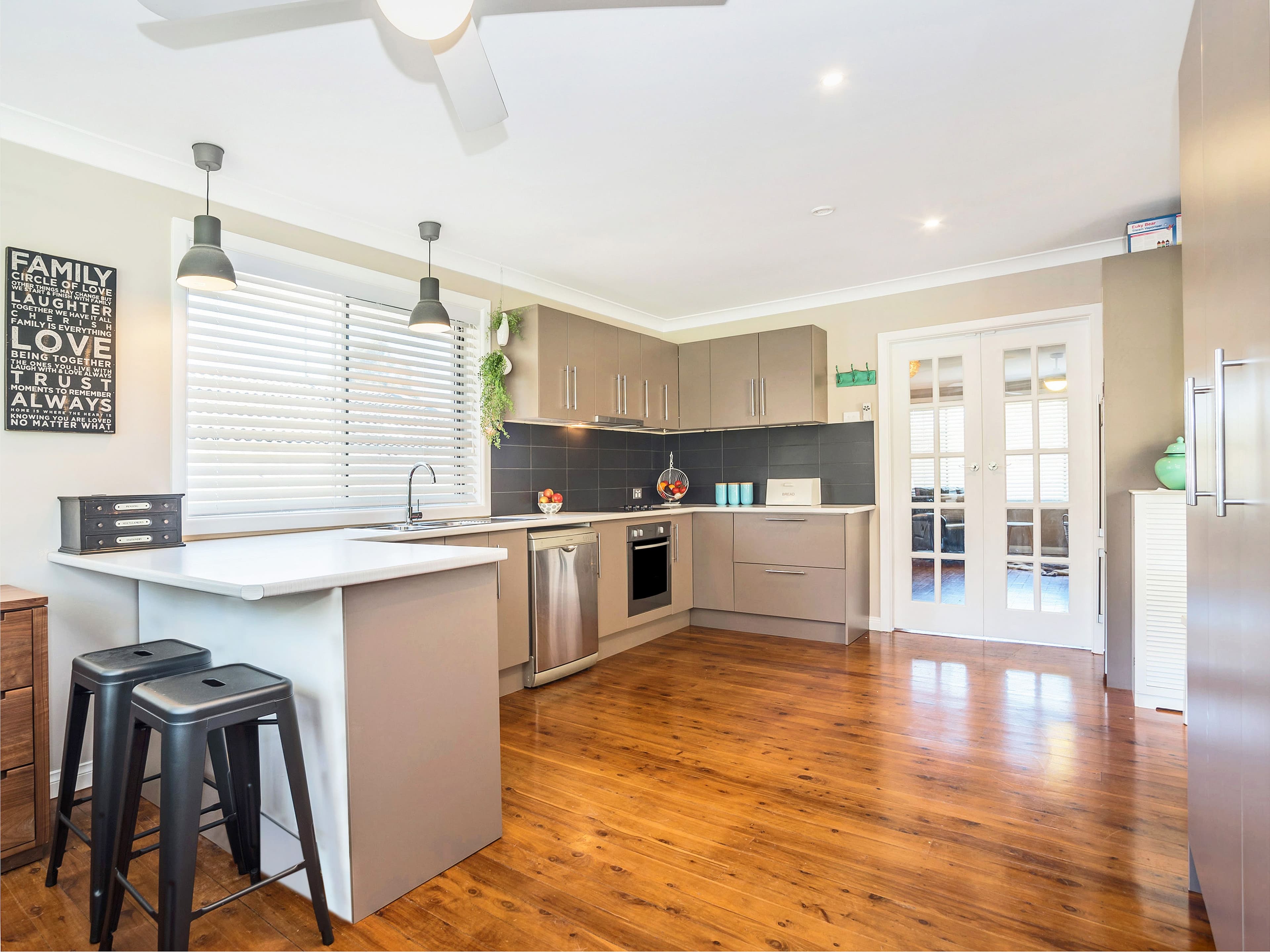 66 Walker Street, Helensburgh - Thumbnail 3