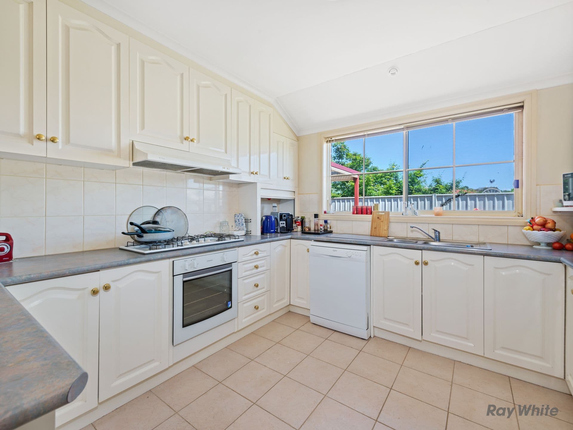 17 Grubissa Court, Benalla VIC 3672, Benalla - Thumbnail 4
