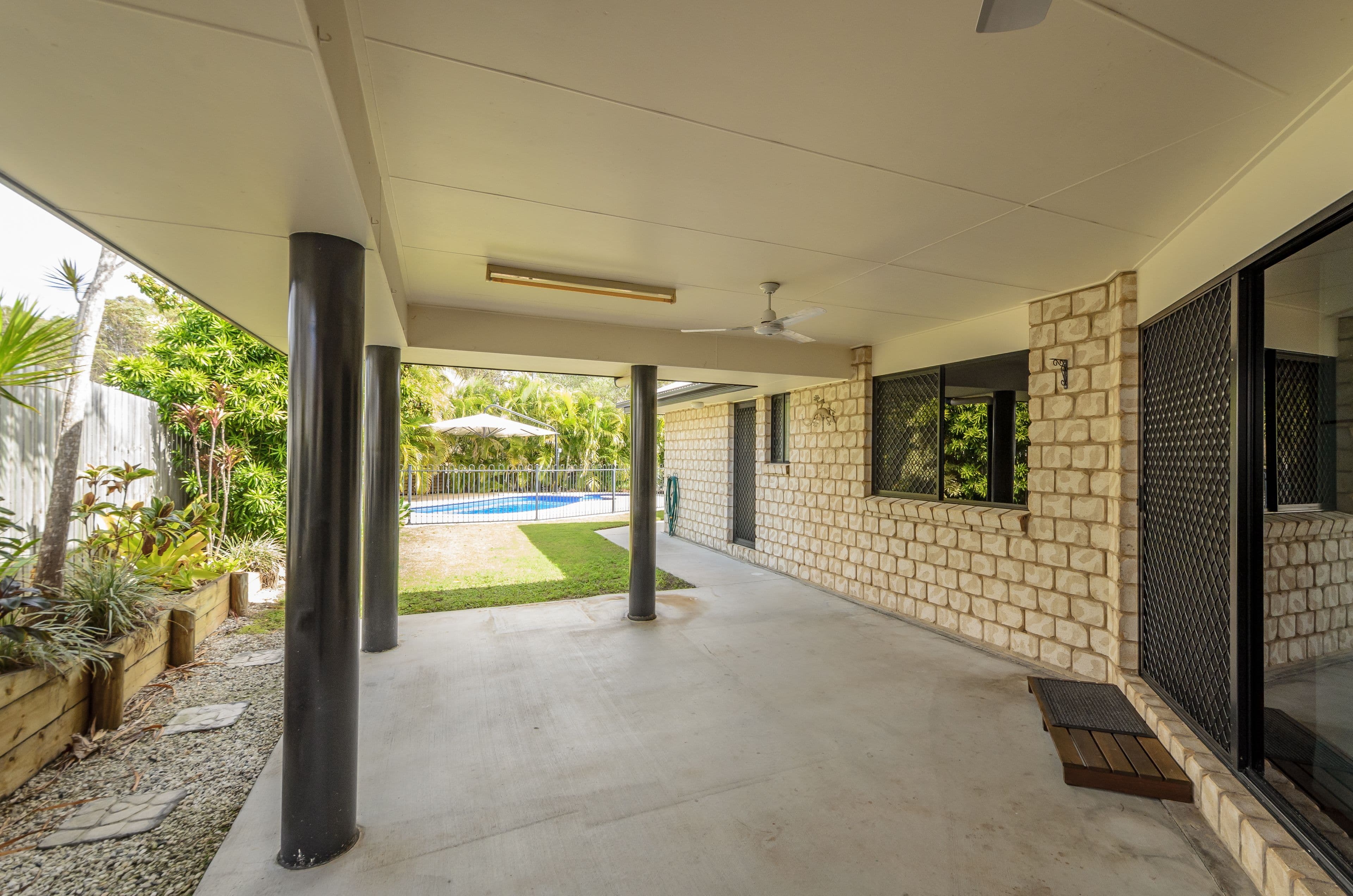 24 Reinaerhoff Crescent, Glen Eden QLD 4680, Glen Eden - Thumbnail 3