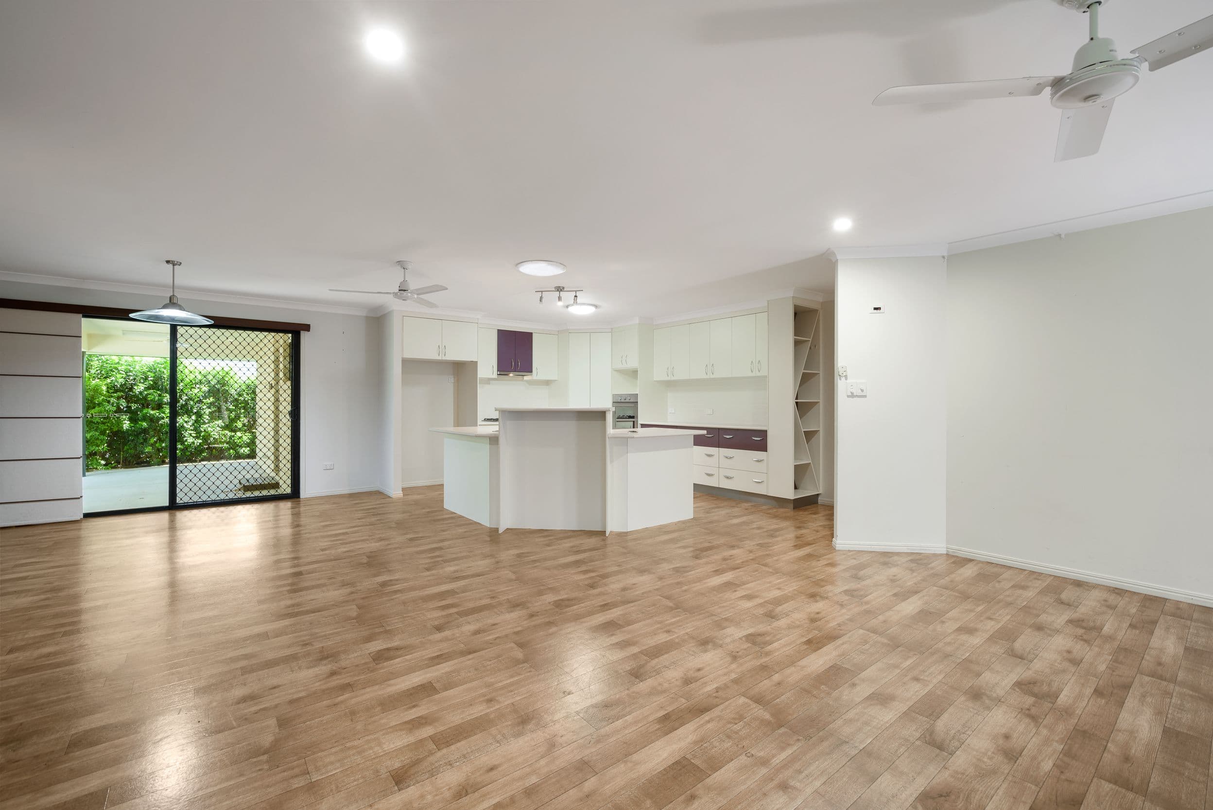 24 Reinaerhoff Crescent, Glen Eden QLD 4680, Glen Eden - Thumbnail 7