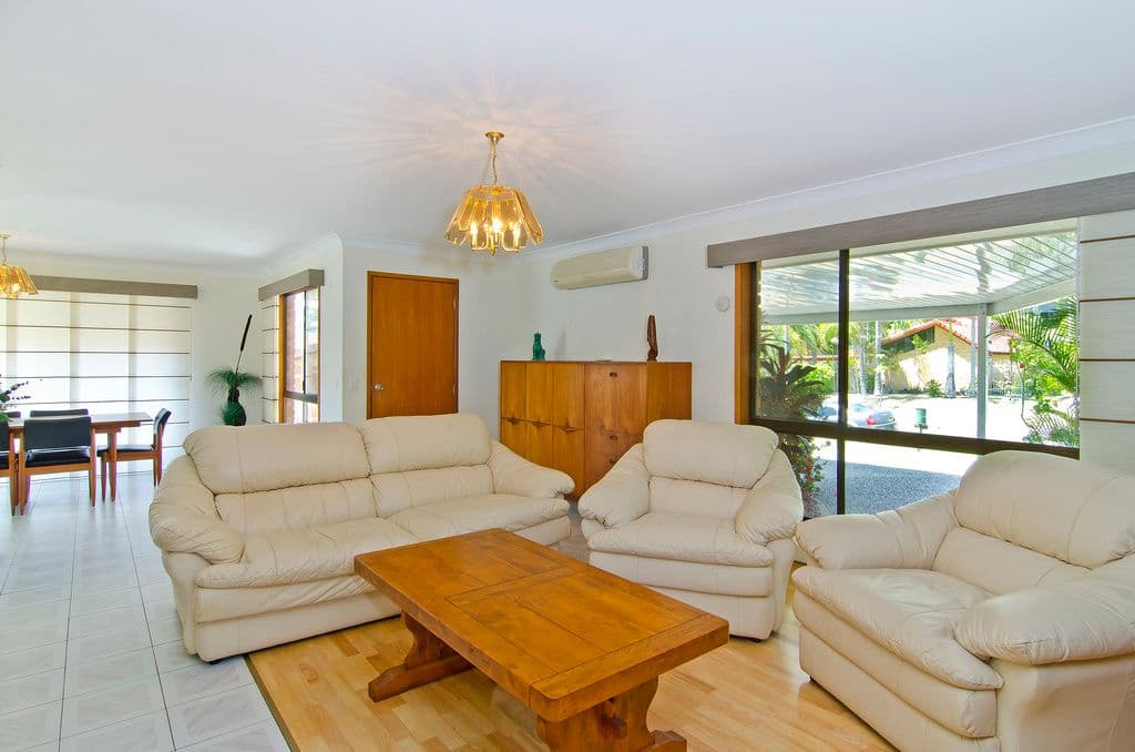 7 Pocock Court, CURRUMBIN WATERS QLD 4223, Currumbin Waters - Thumbnail 6