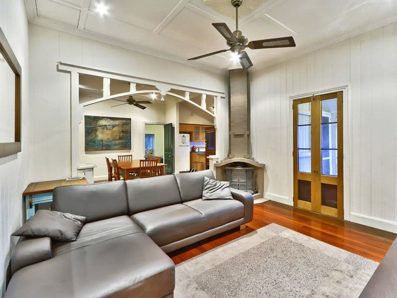 114 Henderson Street, BULIMBA QLD 4171, Bulimba - Thumbnail 2