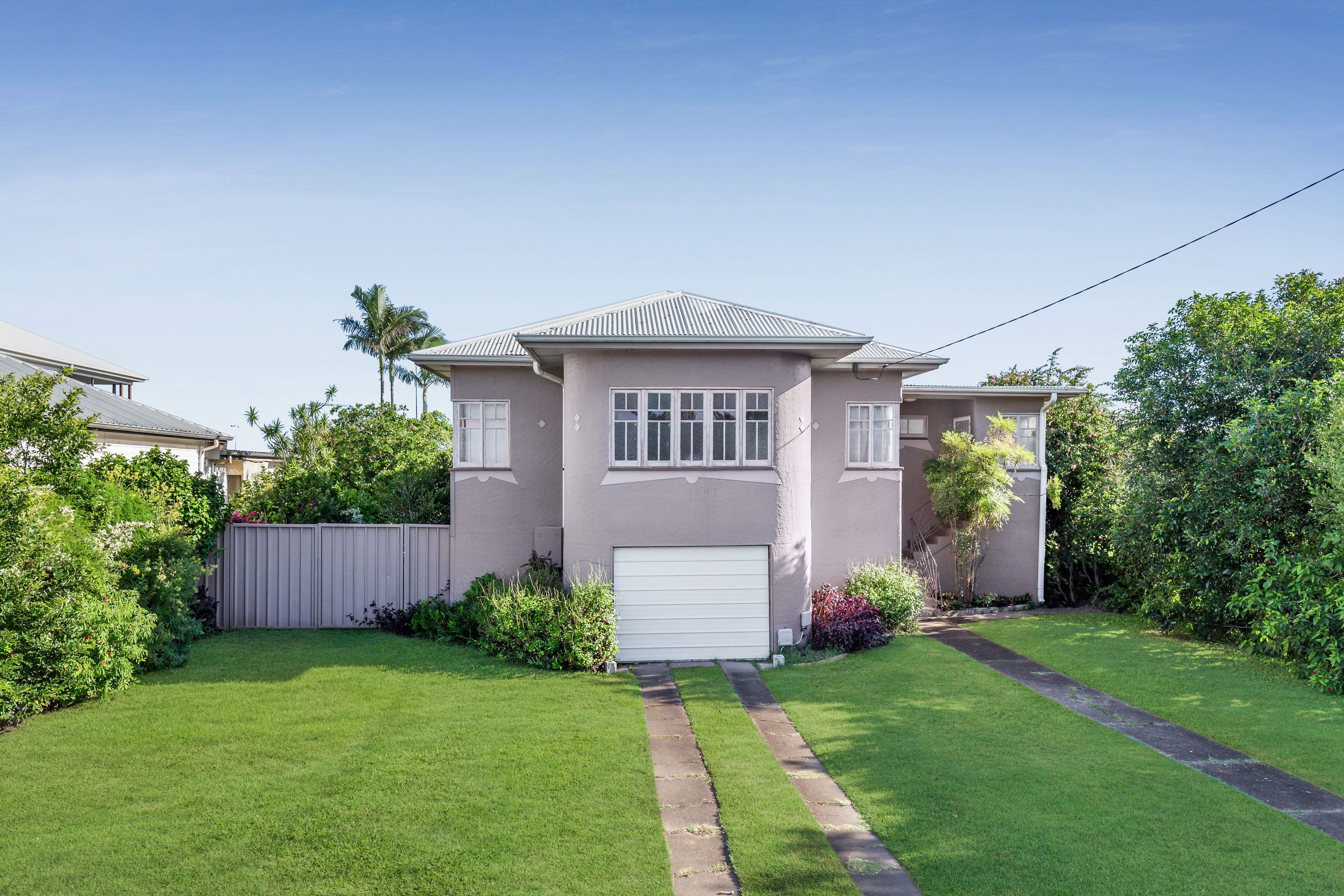 83 Raceview Avenue, Hendra QLD 4011, Hendra - Thumbnail 5