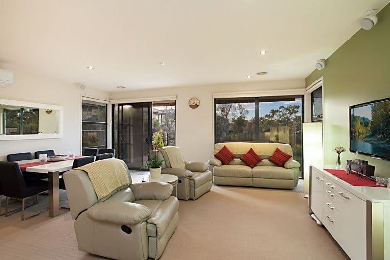 25 Barton Drive, SANDHURST VIC 3977, Sandhurst - Thumbnail 3