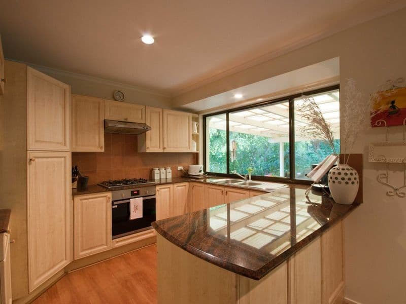 2 Bertana Drive, MUDGEERABA QLD 4213, Mudgeeraba - Thumbnail 5