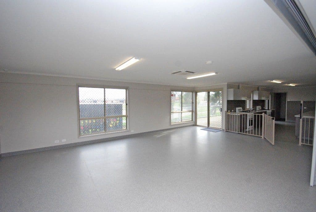 102 Leawarra Crescent, DELACOMBE VIC 3356, Delacombe - Thumbnail 4