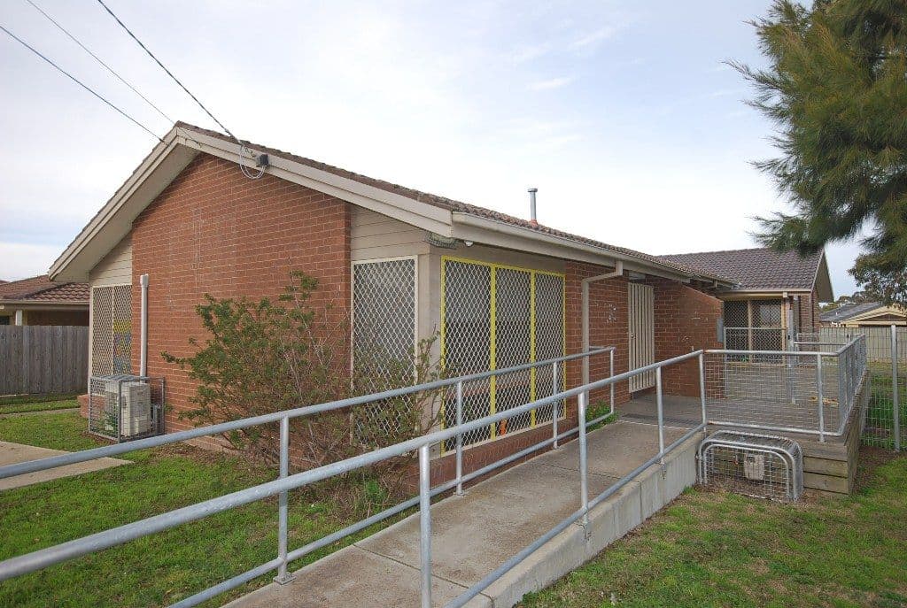 102 Leawarra Crescent, DELACOMBE VIC 3356, Delacombe - Thumbnail 7
