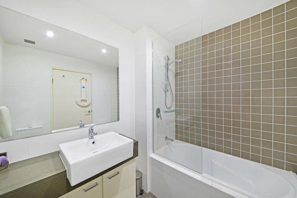 5 Baywater Drive, Wentworth Point NSW 2127, Wentworth Point - Thumbnail 5
