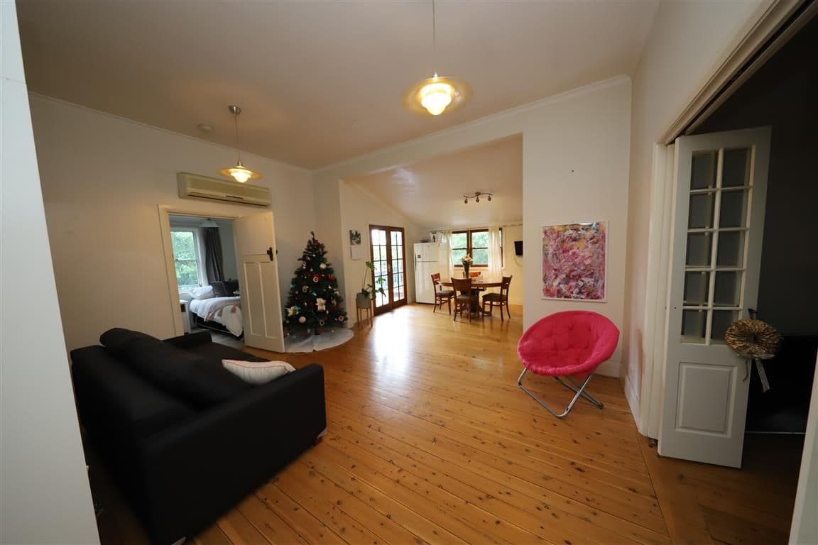 48 Carey Street, Tumut NSW 2720, Tumut - Thumbnail 4