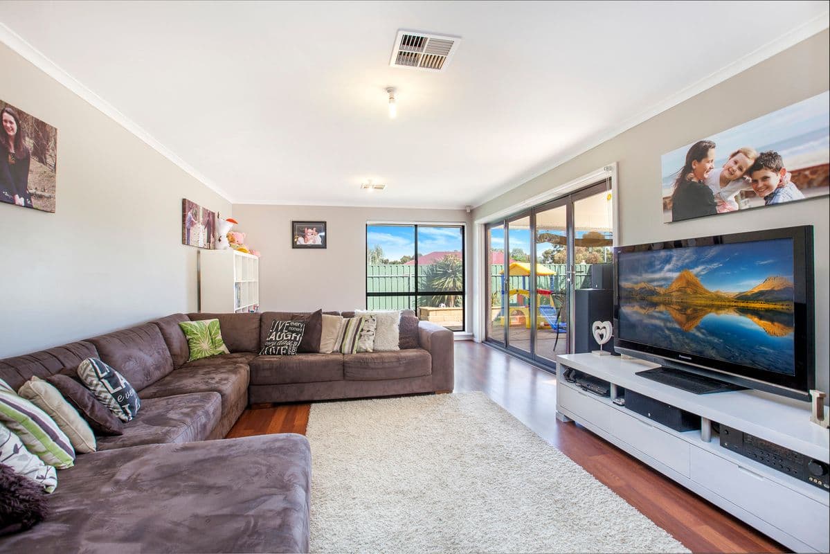52 Orange Parade, Munno Para West SA 5115, Munno Para West - Thumbnail 4