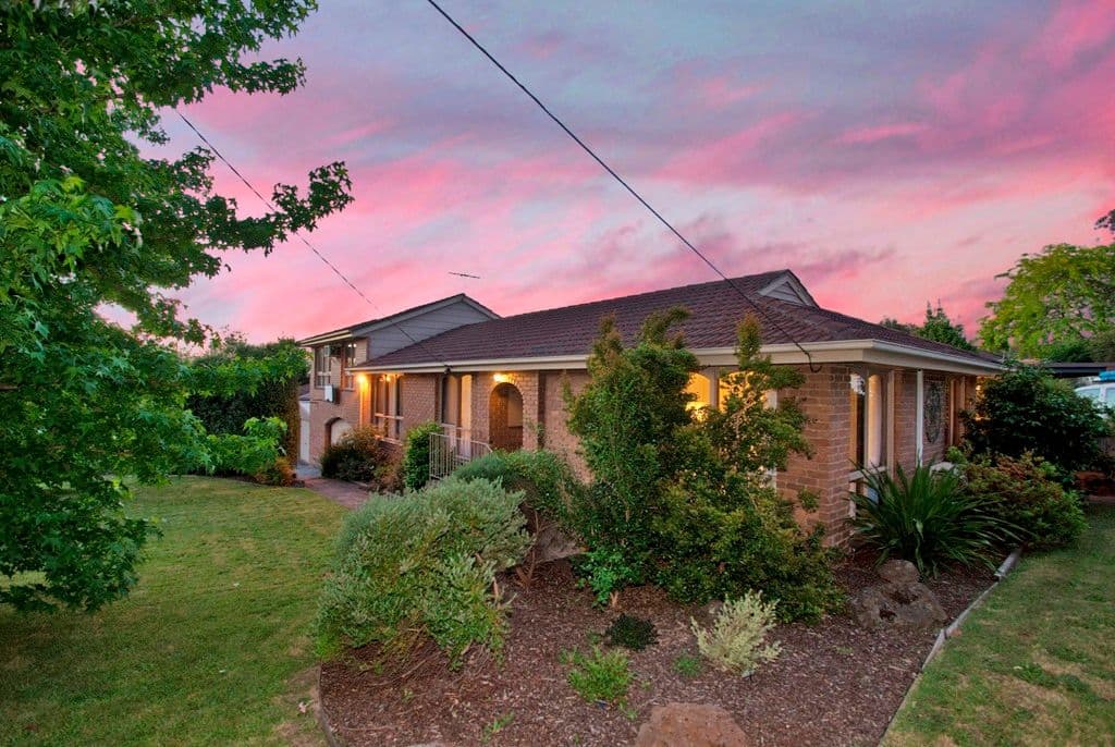19 SUGARLOAF Drive, CHIRNSIDE PARK VIC 3116, Chirnside Park - Image 1