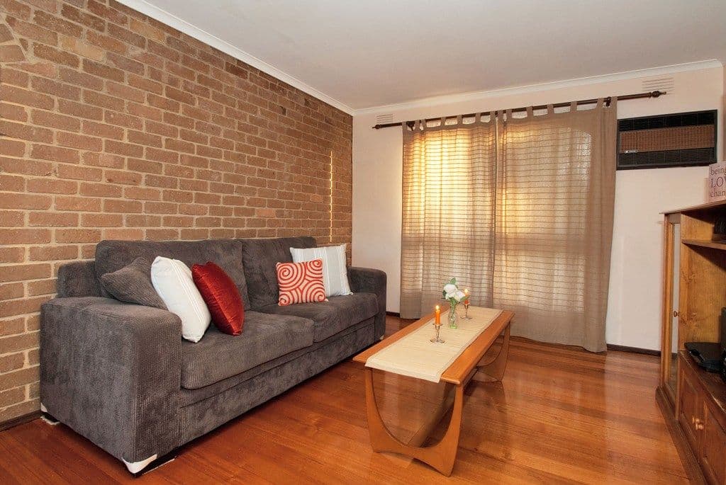 19 SUGARLOAF Drive, CHIRNSIDE PARK VIC 3116, Chirnside Park - Thumbnail 5