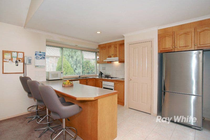 46 Frances Crescent, CRANBOURNE VIC 3977, Cranbourne North - Thumbnail 3