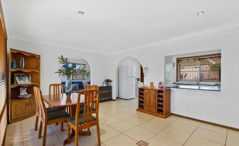 70 Brentwood Drive, Daisy Hill QLD 4127, Daisy Hill - Thumbnail 3
