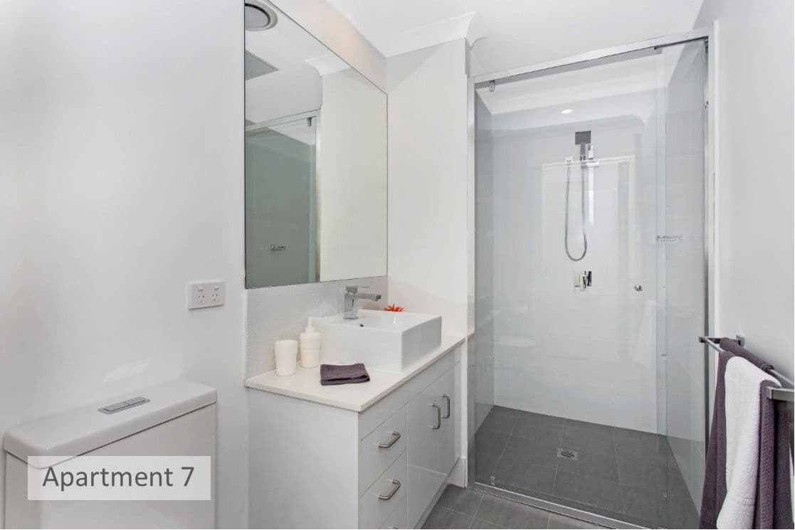 8 Priory Street, Indooroopilly QLD 4068, Indooroopilly - Thumbnail 4