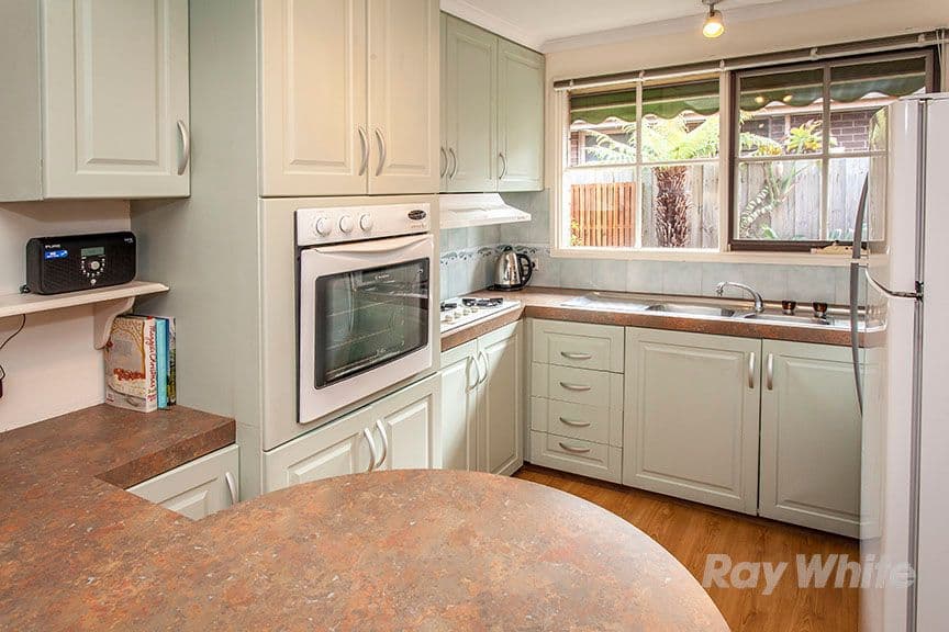 90 Capital Avenue, Glen Waverley VIC 3150, Glen Waverley - Thumbnail 6