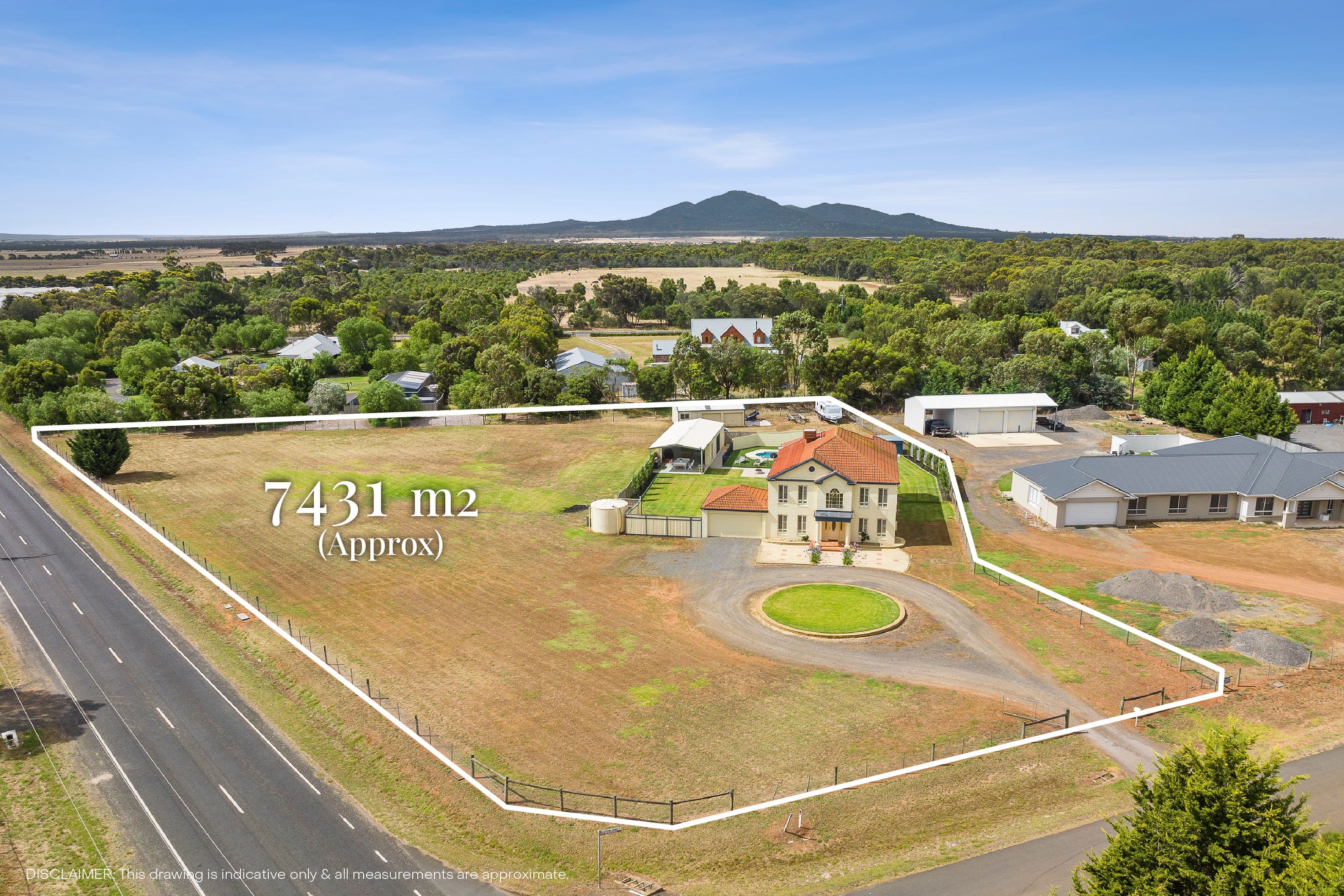 10 Osterlund Court, Lara VIC 3212, Lara - Thumbnail 2