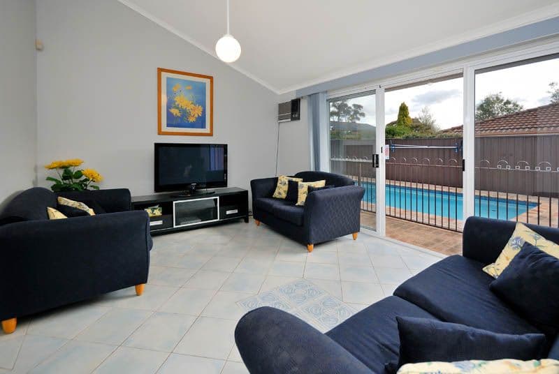 6 Gatenby Place, BARDEN RIDGE NSW 2234, Barden Ridge - Thumbnail 6