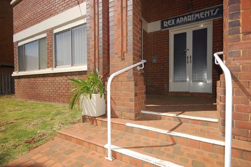 10-12 Olympic Street, GRIFFITH NSW 2680, Griffith - Image 1
