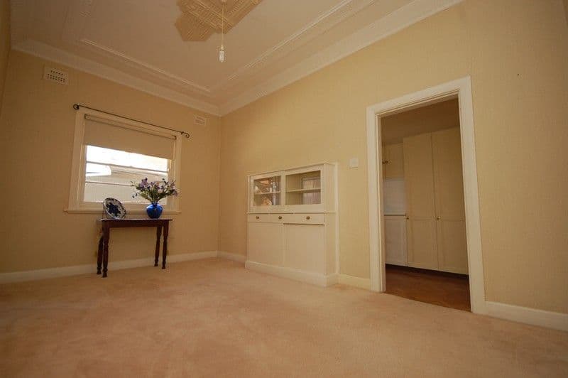 10-12 Olympic Street, GRIFFITH NSW 2680, Griffith - Thumbnail 6