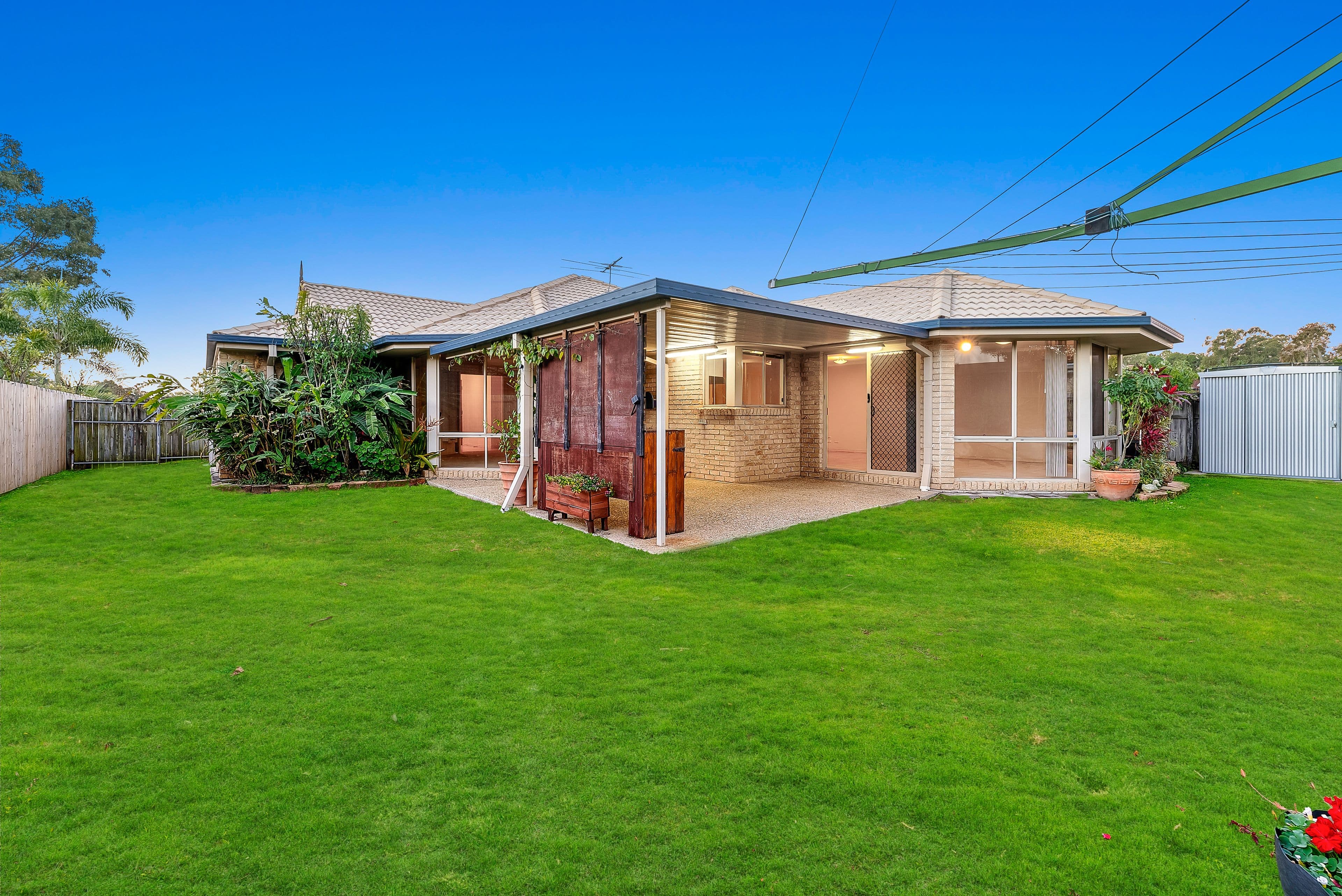 2 Whitfield Crescent, North Lakes QLD 4509, North Lakes - Thumbnail 2