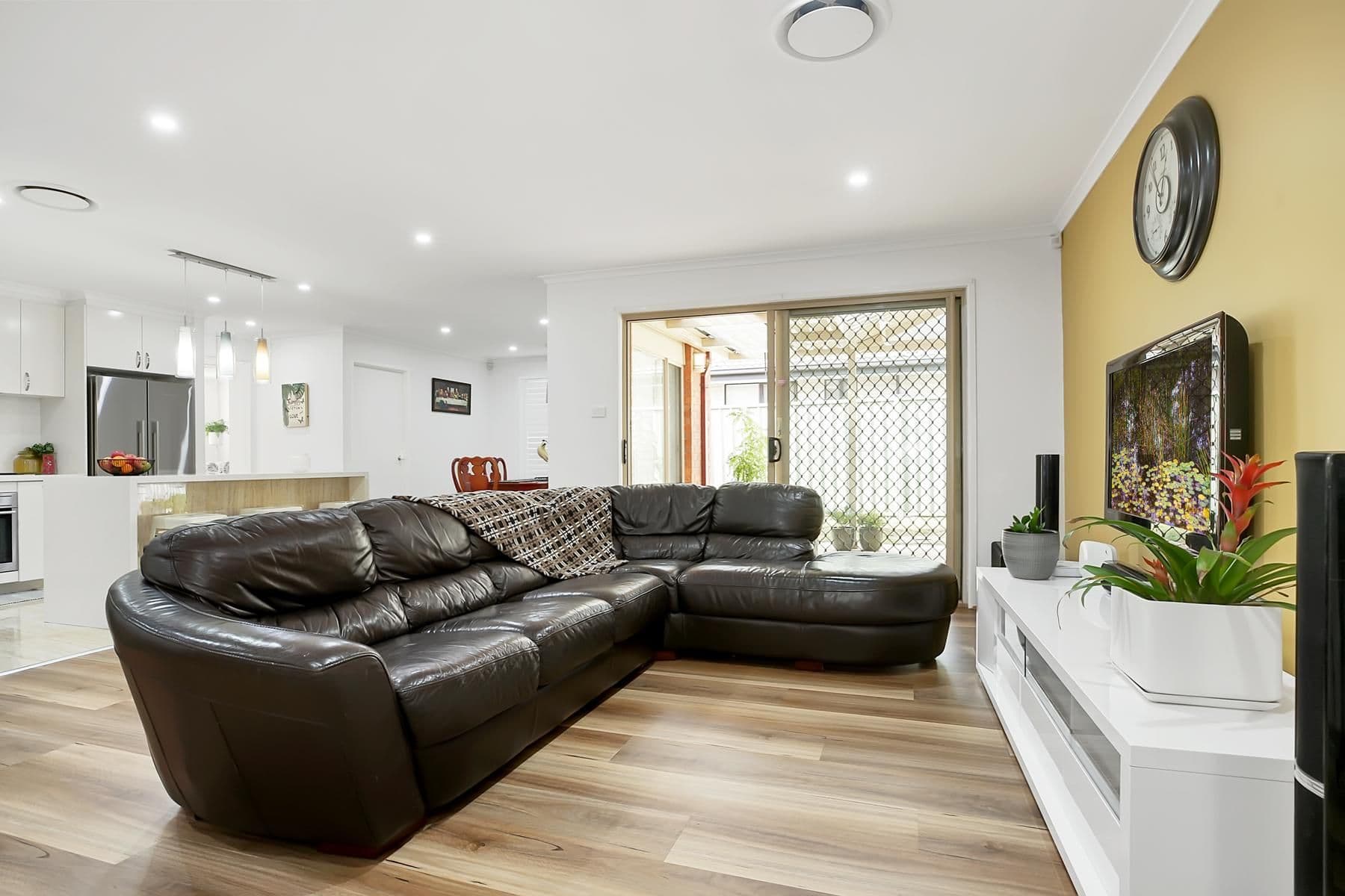 4 Guru Place, Glenmore Park NSW 2745, Glenmore Park - Thumbnail 6