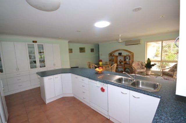 18 Schmidt Street, VICTORIA POINT QLD 4165, Victoria Point - Thumbnail 6
