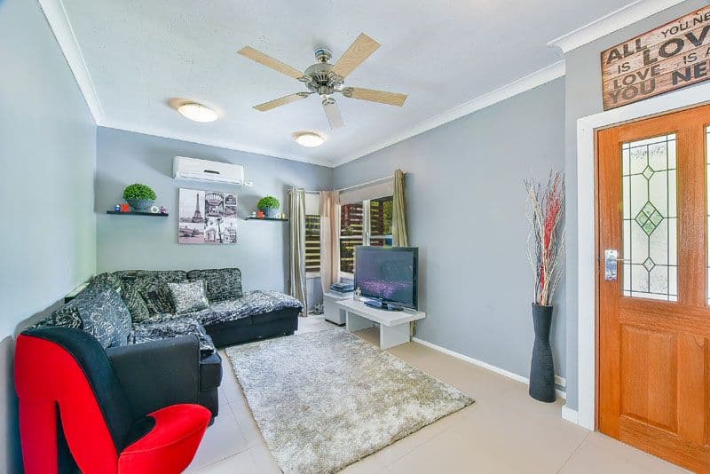 14 Bundarra Road, Campbelltown NSW 2560, Campbelltown - Thumbnail 2