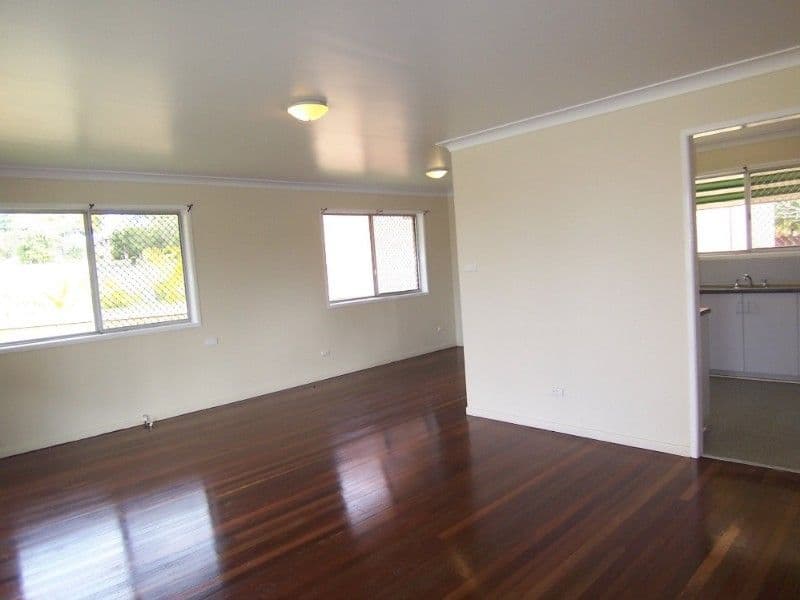 9 Auckland Street, WISHART QLD 4122, Wishart - Thumbnail 2