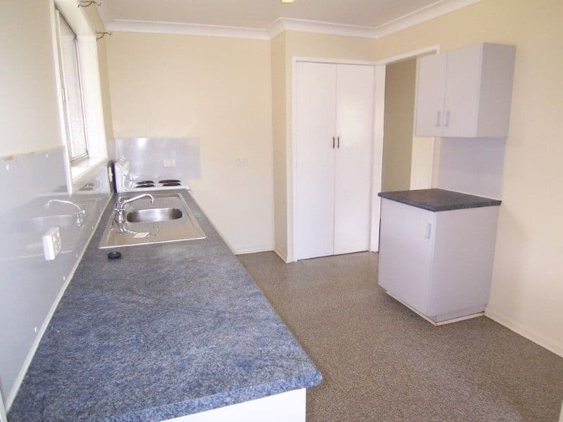 9 Auckland Street, WISHART QLD 4122, Wishart - Thumbnail 4