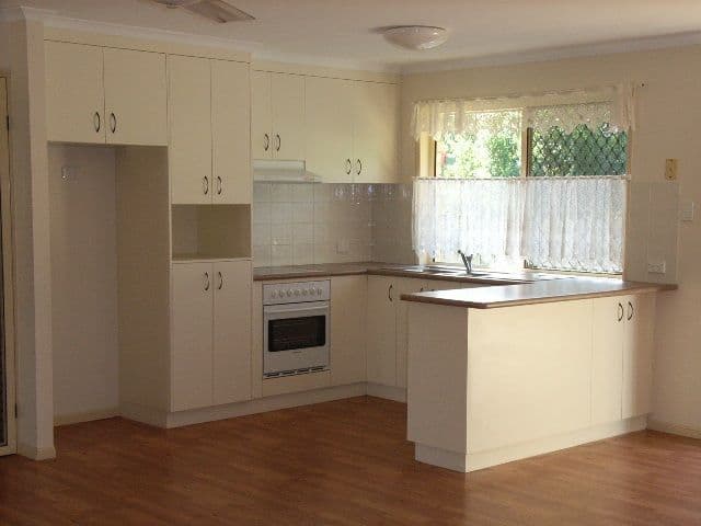  40  McKenney Street, SOUTH MACKAY QLD 4740, South Mackay - Thumbnail 2