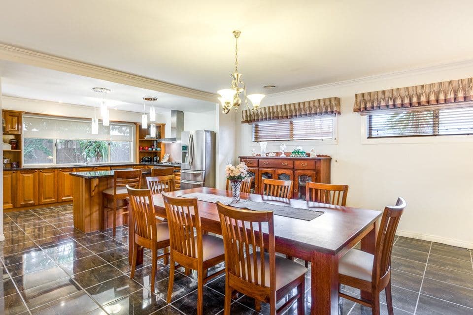 26 Harrington Avenue, Tarneit VIC 3029, Tarneit - Thumbnail 2