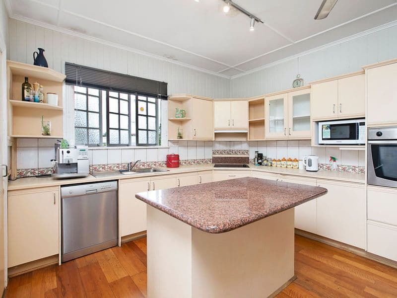 82 Derby Street, Coorparoo QLD 4151, Coorparoo - Thumbnail 5