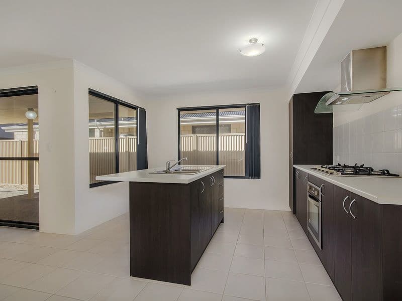5 Sunderland Way, WAIKIKI WA 6169, Waikiki - Thumbnail 2