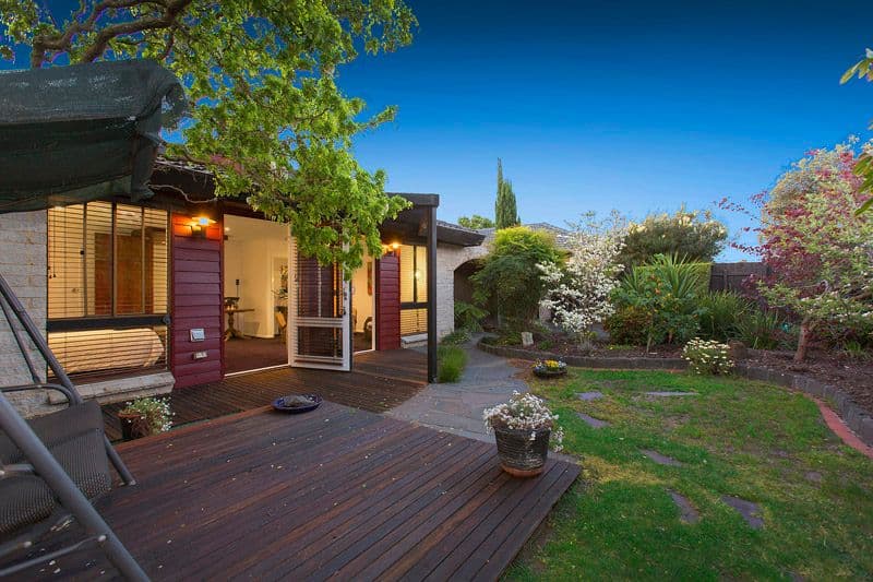28 Toorak Drive, Dingley Village VIC 3172, Dingley Village - Thumbnail 2