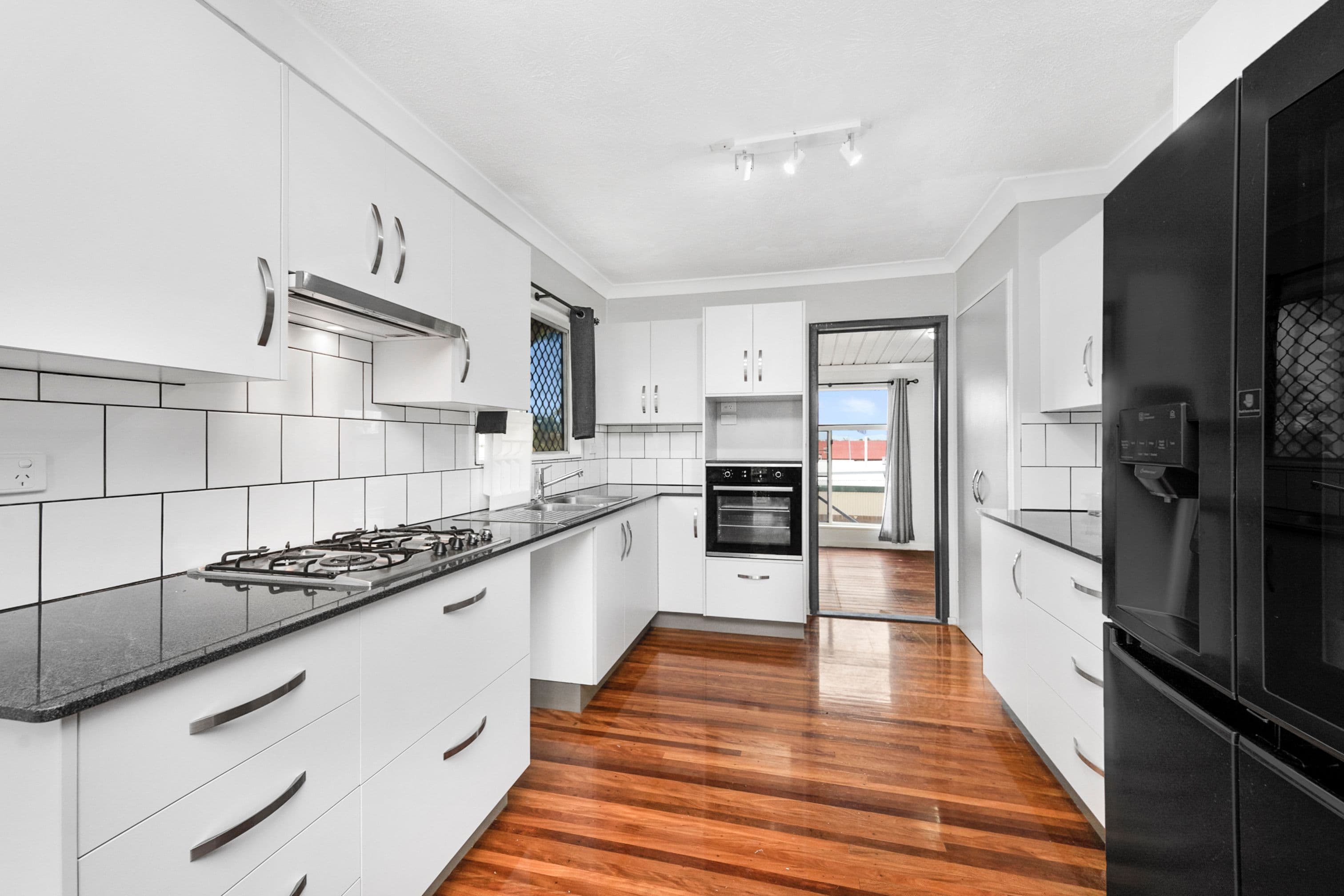 19 Halley Street, Wulguru QLD 4811, Wulguru - Thumbnail 3