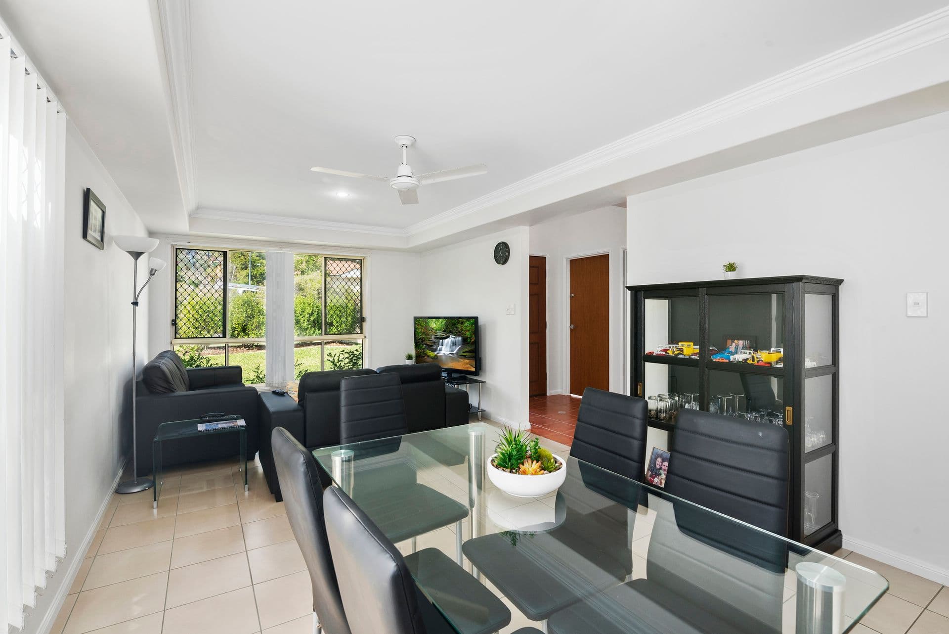 97 Casuarina Drive, Elanora QLD 4221, Elanora - Thumbnail 4