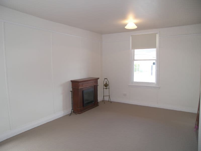 19 Oswald Street, INVERMAY TAS 7248, Invermay - Thumbnail 4