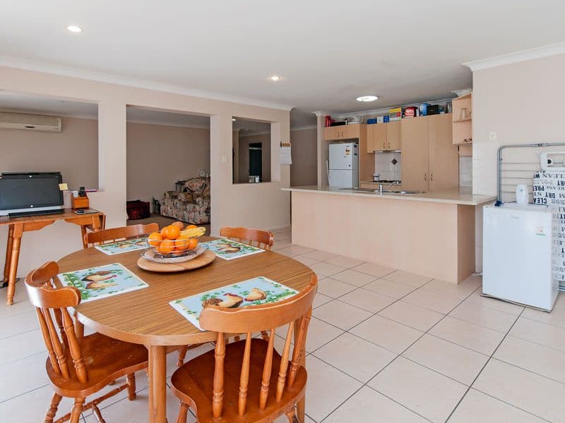 35 Bassili Drive, COLLINGWOOD PARK QLD 4301, Collingwood Park - Thumbnail 3