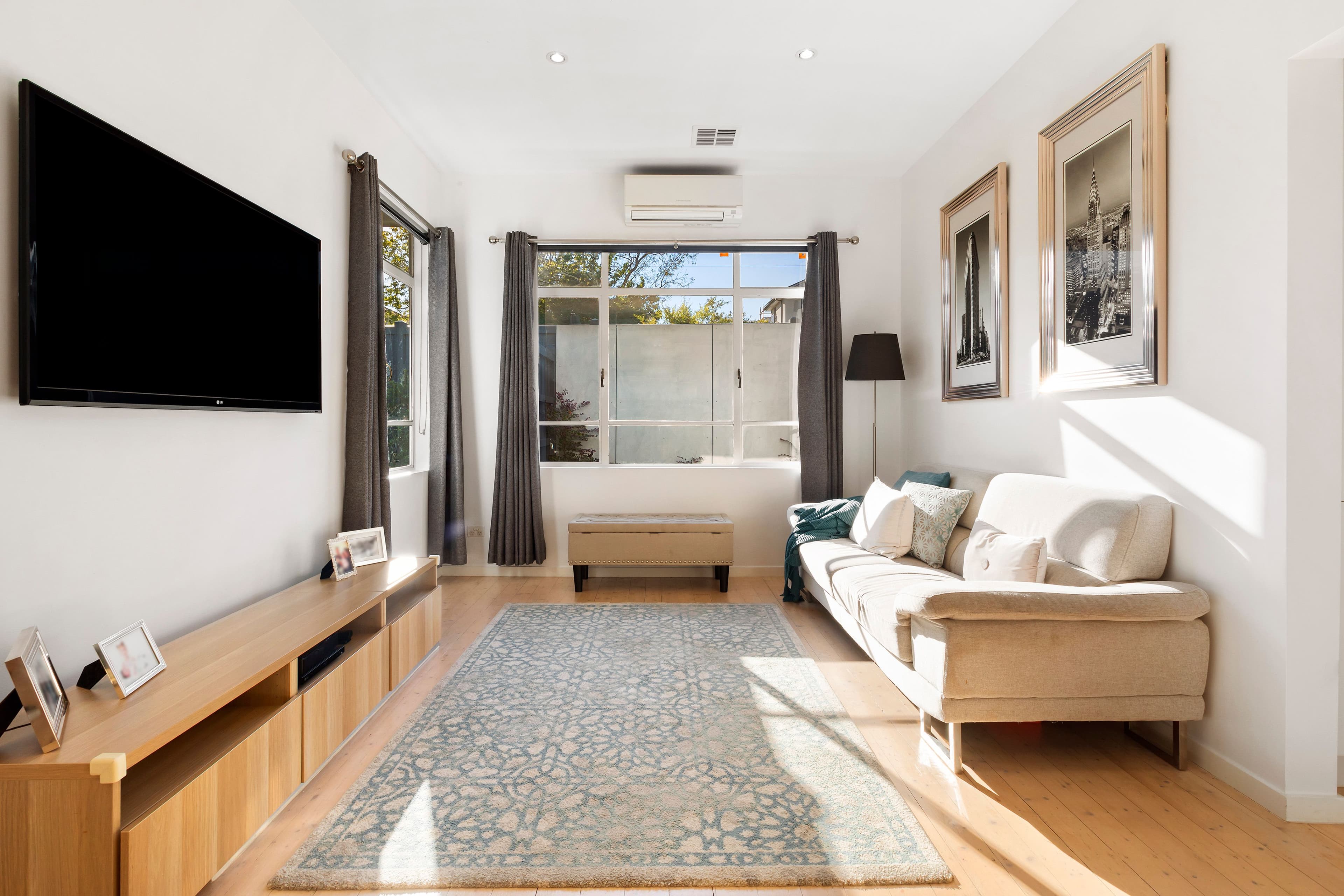 20 Elaroo Street, Chadstone VIC 3148, Chadstone - Thumbnail 2