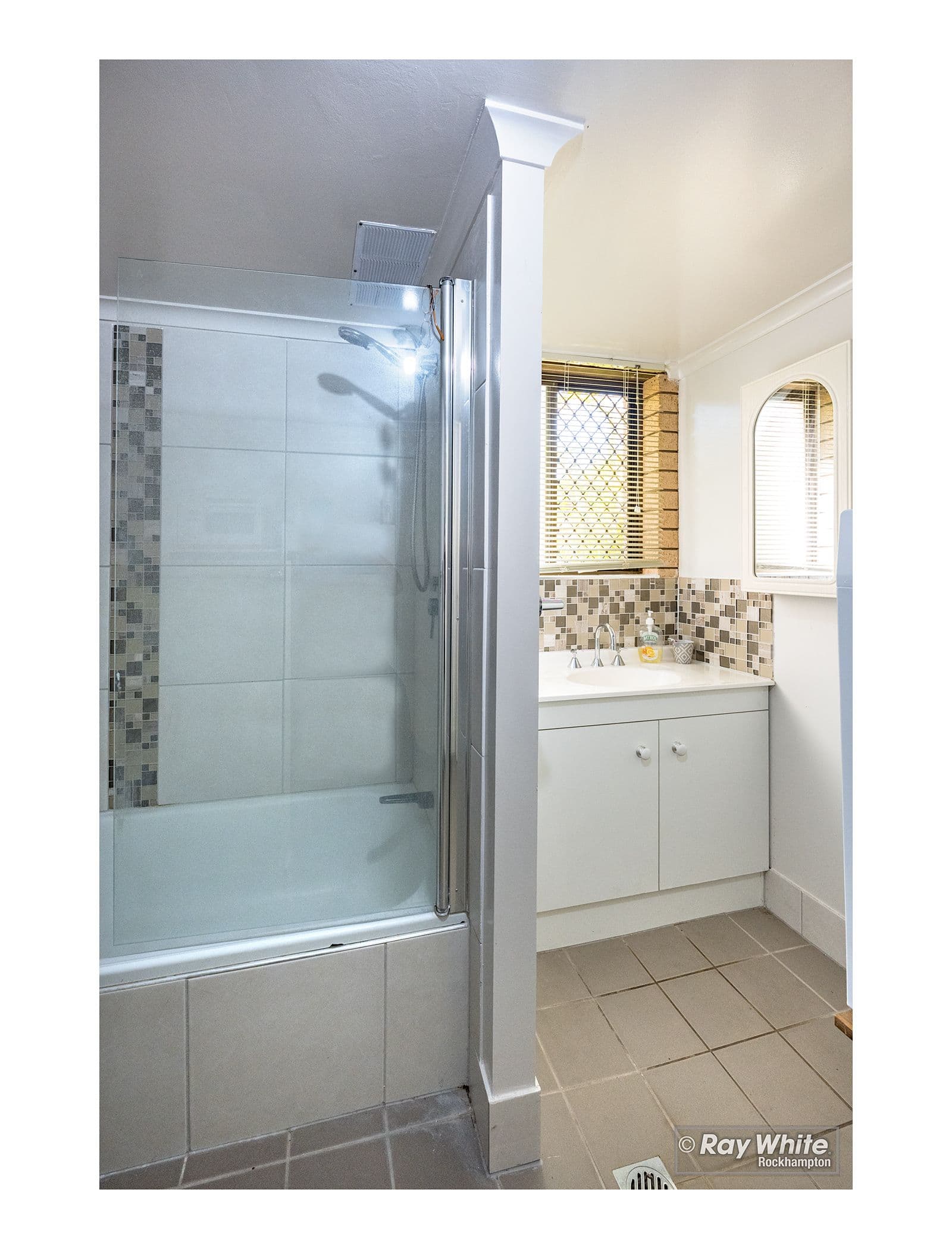 6 Burns Street, Frenchville QLD 4701, Frenchville - Thumbnail 4