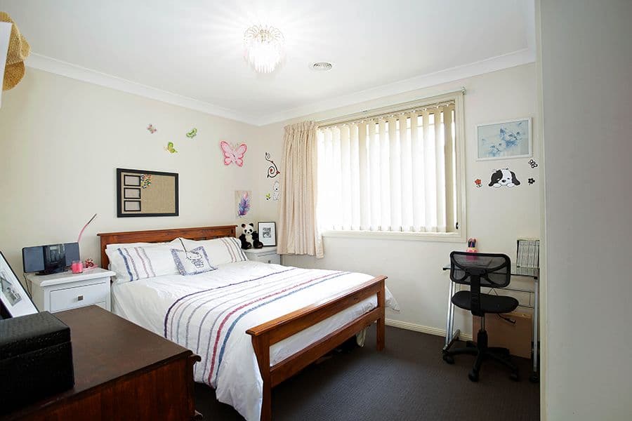 21 Seiberi Close, Blackheath - Thumbnail 3