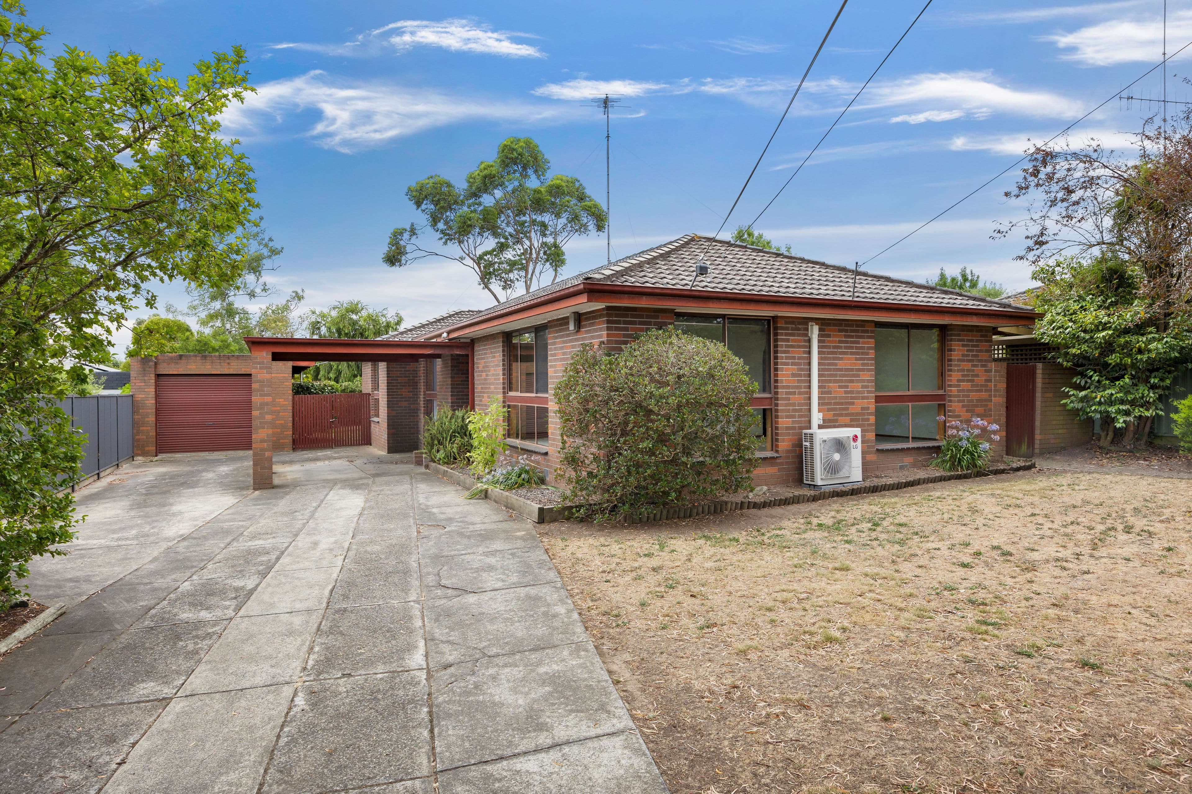 70 Longley Street, Alfredton VIC 3350, Alfredton - Image 1