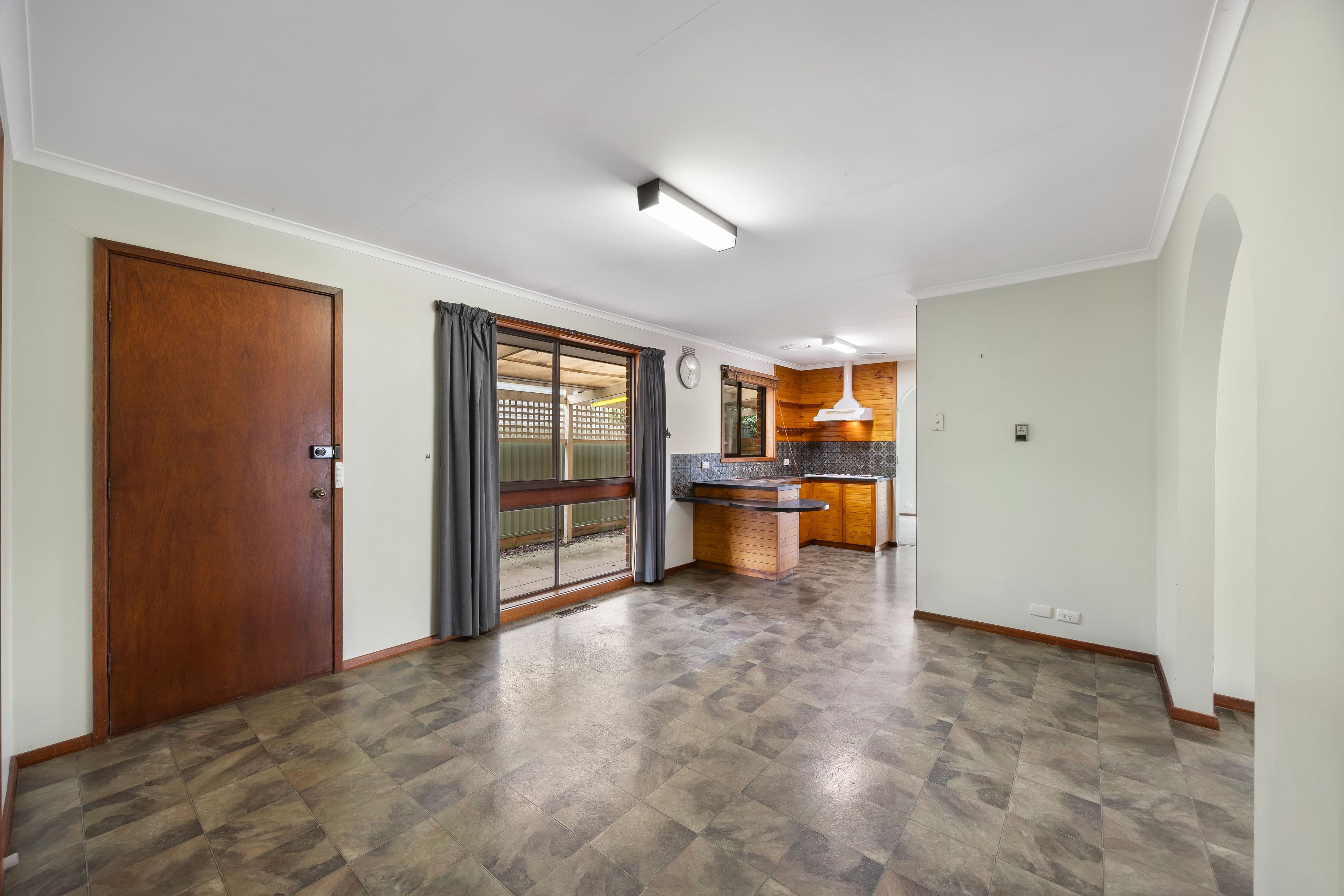70 Longley Street, Alfredton VIC 3350, Alfredton - Thumbnail 4