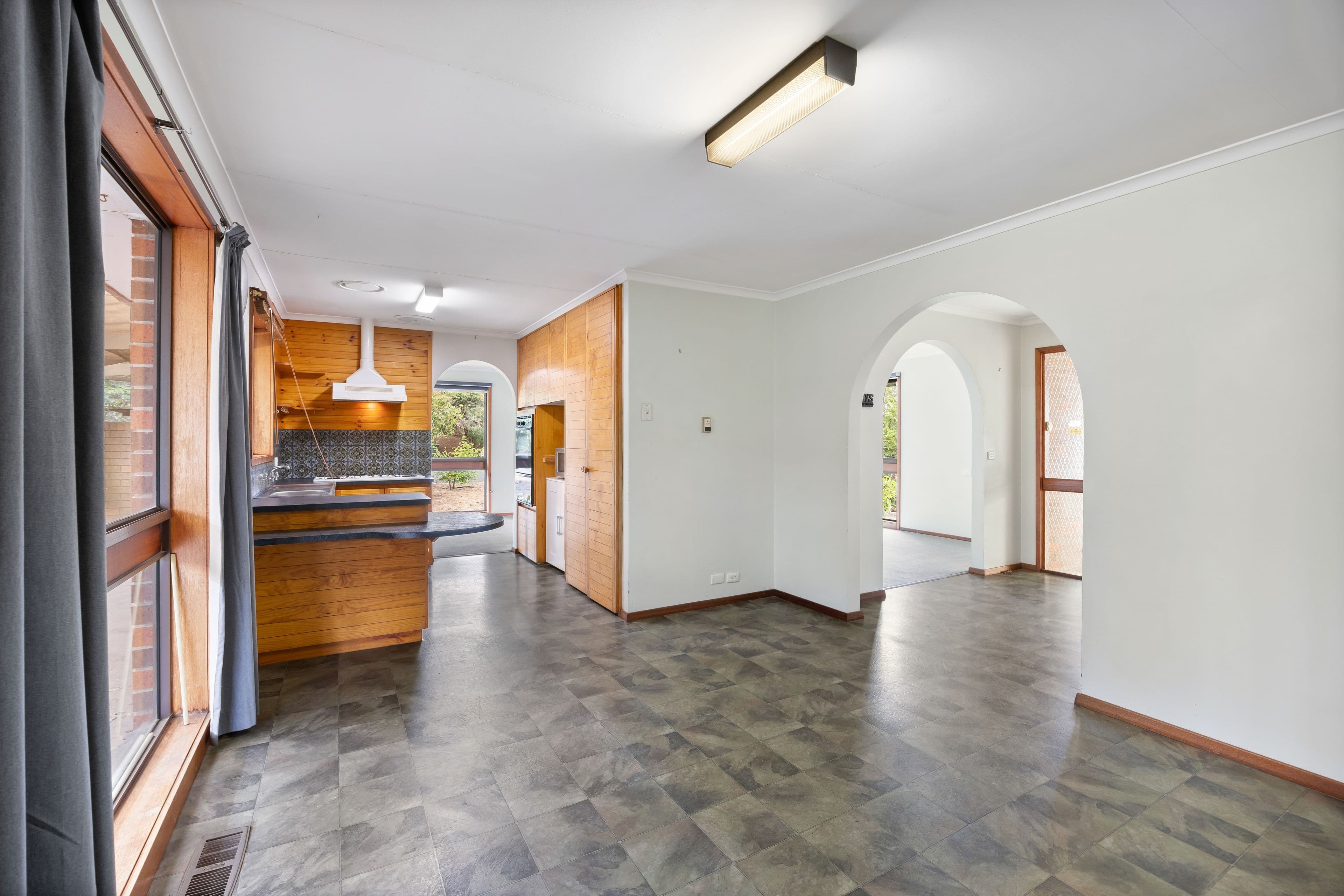 70 Longley Street, Alfredton VIC 3350, Alfredton - Thumbnail 5