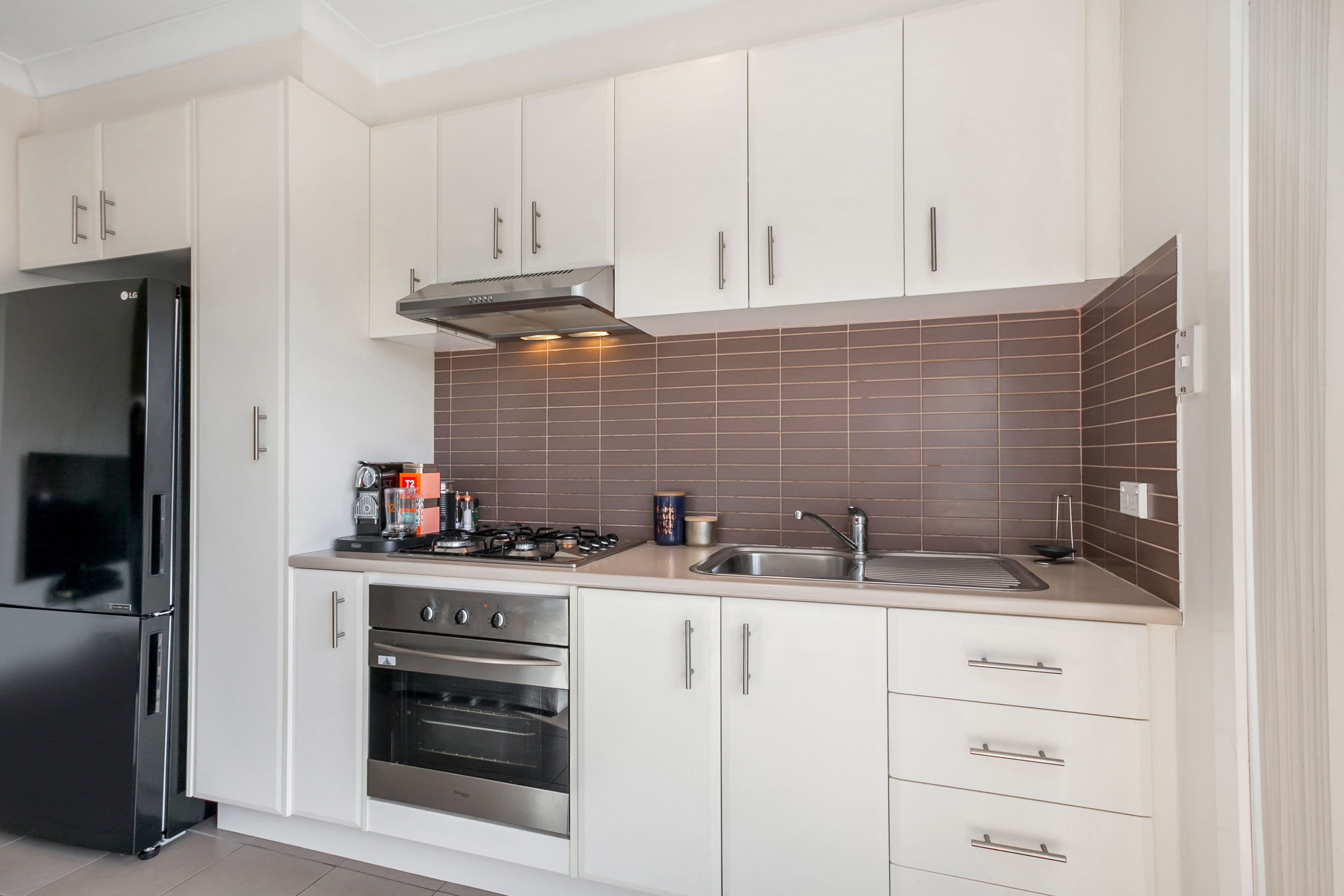 33 Ashley Street, Reservoir VIC 3073, Reservoir - Thumbnail 4