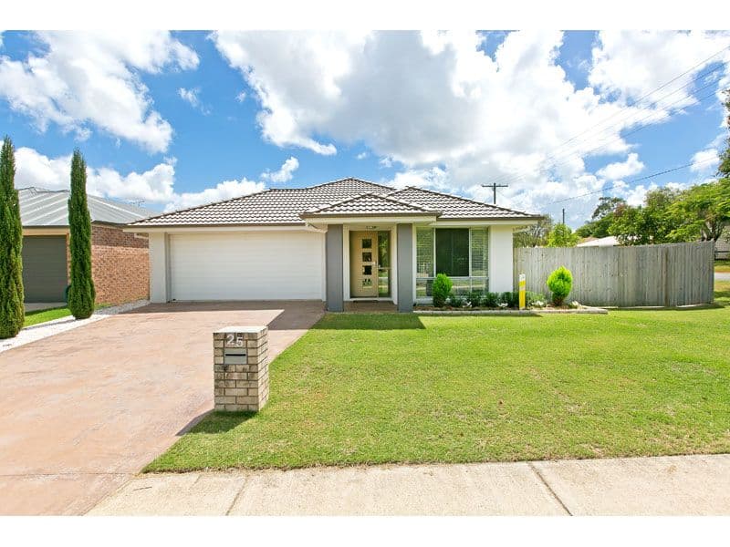 25 Stradbroke Street, REDLAND BAY QLD 4165, Redland Bay - Image 1